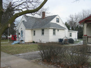 Former Schiell home at 405 Raymond Street in 2005