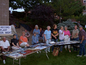  In 2006, former ARP workers and their familes came together in Owosso to commemorate the record plant