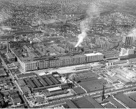 Detroit's Dodge Plant 1940's