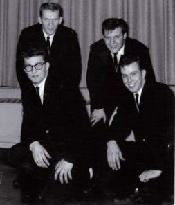Magnetics/Excels 1963 (top) Dick Manning, Clark Sullivan (bottom) Carl Holm, John Zielinski