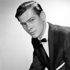 Johnnie Ray