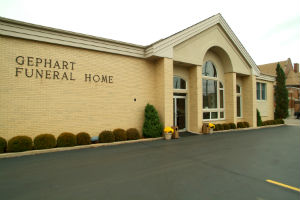 Madonna's last visit to Bay City was to attend the vigil for Elsie Fortin at the Gephart Funeral Home